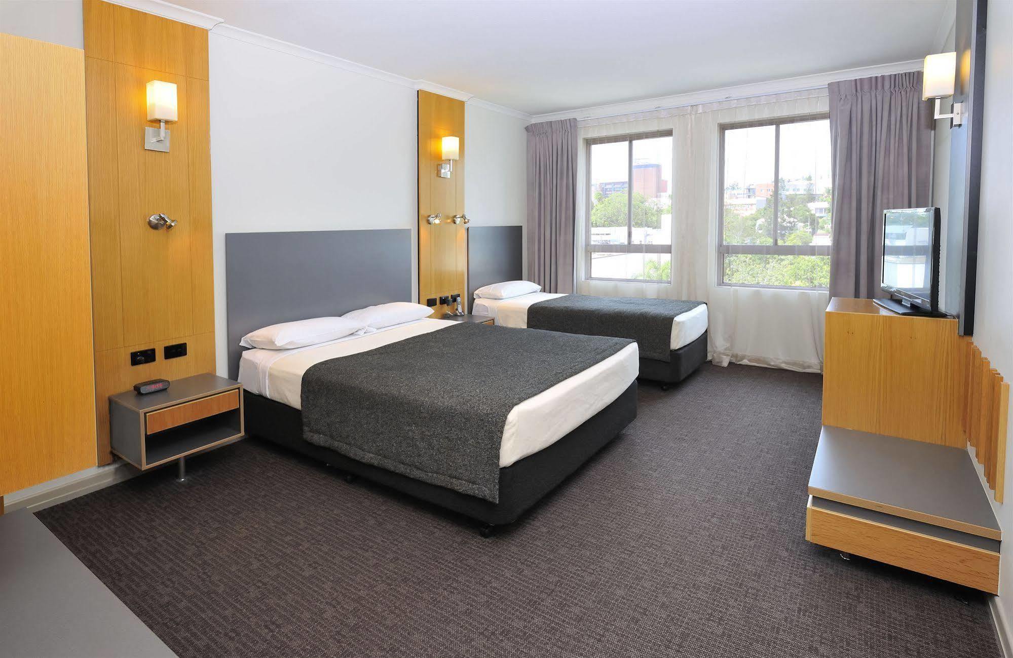 Metro Hotel Ipswich International المظهر الخارجي الصورة